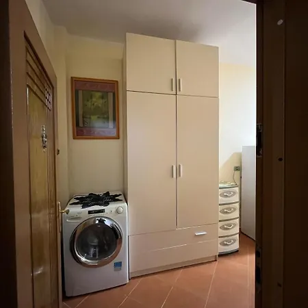 Sea View Apartment, Golem, Mali I Robit Apartamento