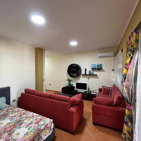 Sea View Apartment, Golem, Mali I Robit شقة غوليم